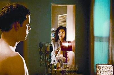 英剧《彪悍人生》讲述血族与女鬼之间故事(图)